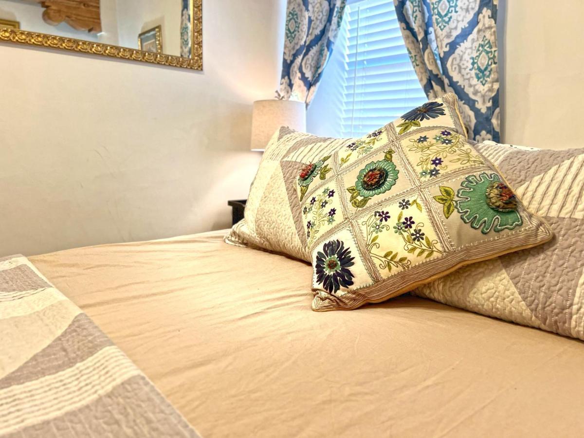 Casas De Guadalupe - Sante Fe Vacation Rentals Санта Фе Екстериор снимка
